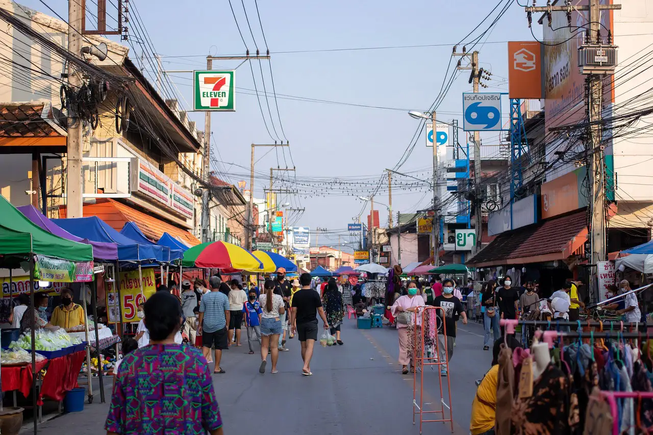 Le marché du dimanche de Chiang Mai (Sunday Walking Street)