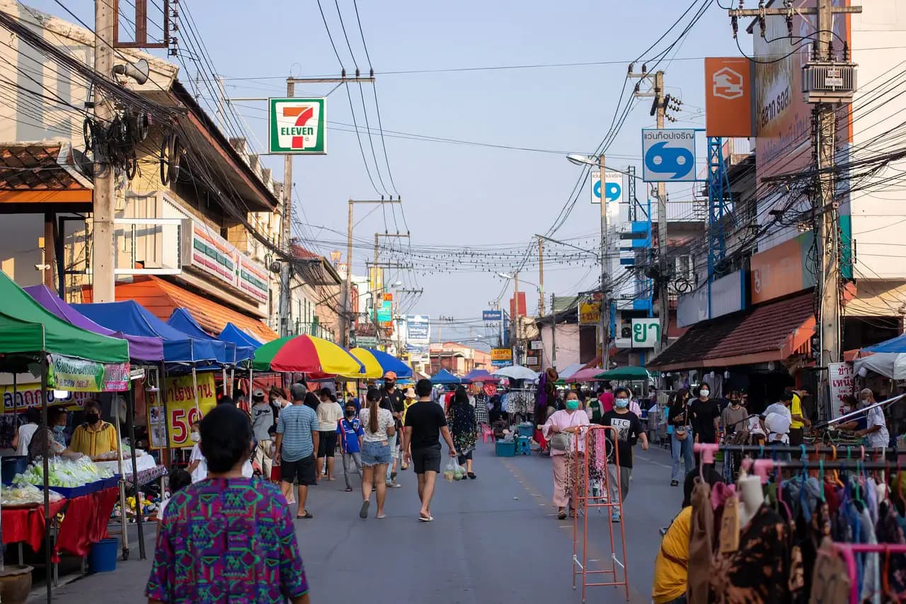 Le marché du dimanche de Chiang Mai (Sunday Walking Street)