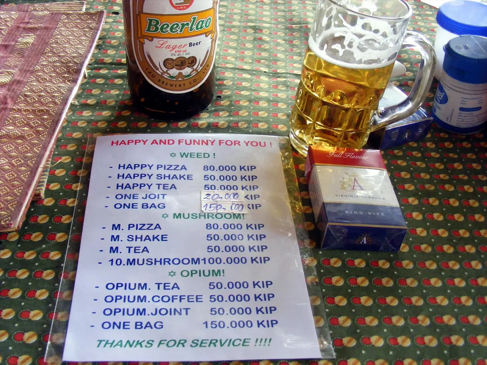 Les « happy menus » de Vang Vieng - Laos