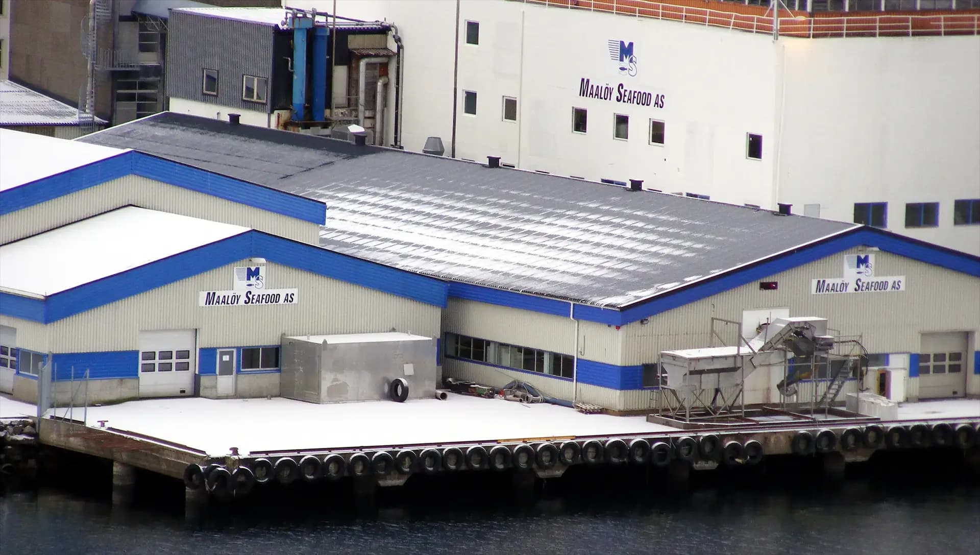 Le quai où les bateaux viennent accoster à Maaløy seafood AS - Norvège