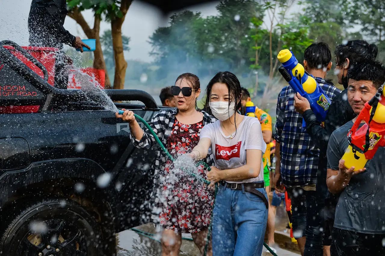 Festival Songkran à Chiang Mai, le Nouvel An bouddhiste